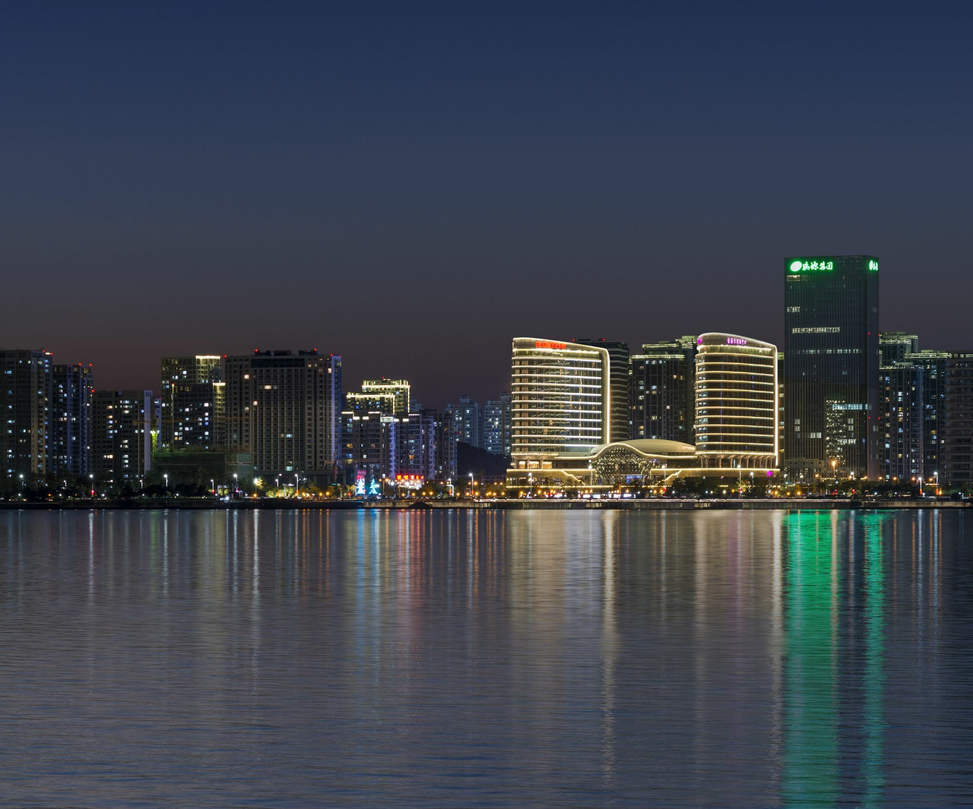 Sheraton Qingdao West Coast Exteriör bild
